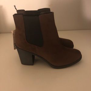 H&M Brown Faux Suede Chelsea Boots
